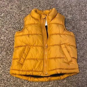 Gap vest